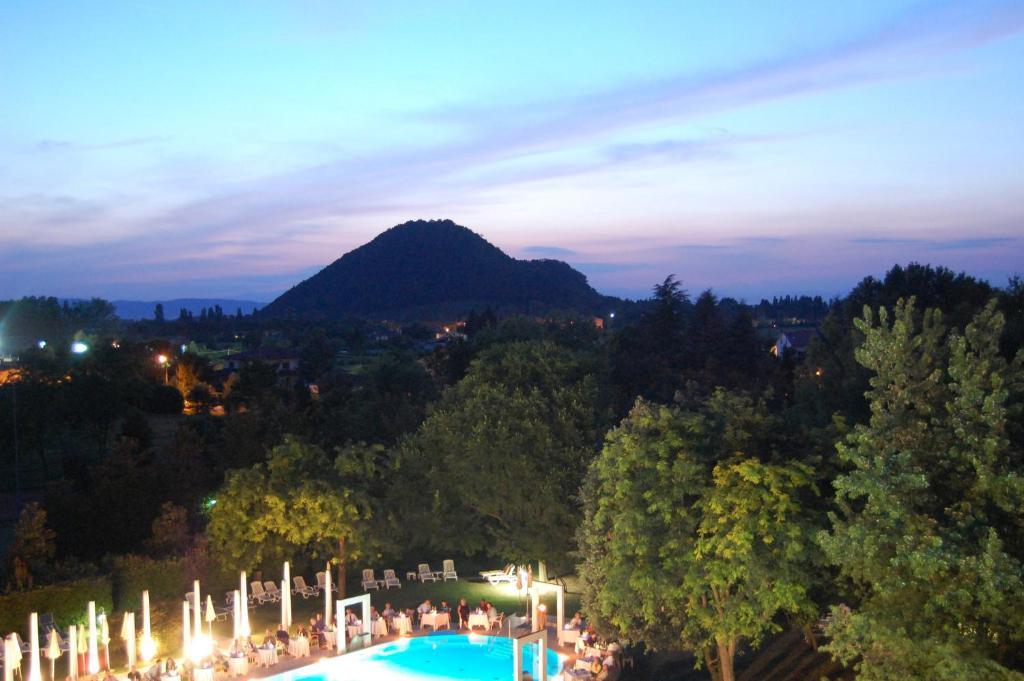 Hotel Terme Orvieto Abano Terme Exterior foto